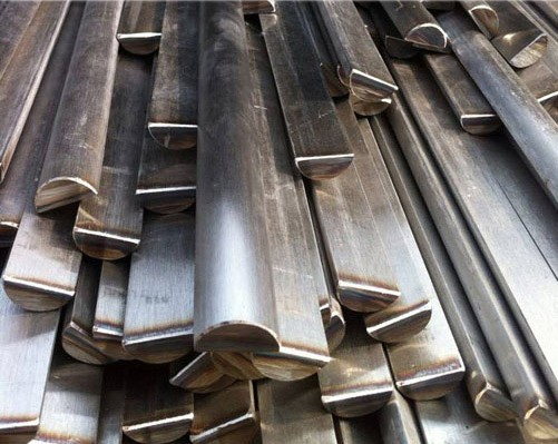 Half Round Steel Bar manufactured by Steel Experts India